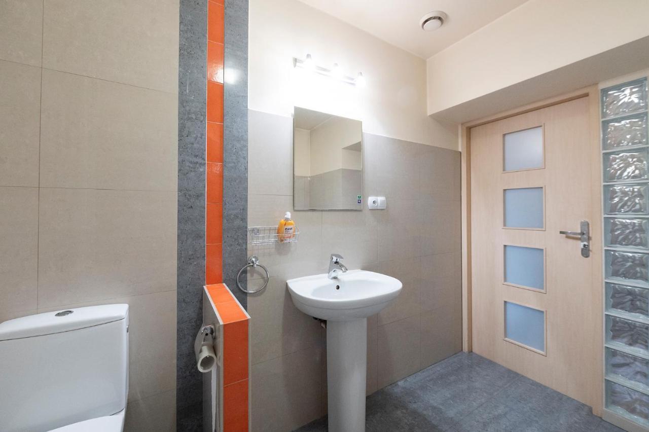 Essence Of Lodz-145M!Central-Secured-Comfy18Ppl!&Freeparking מראה חיצוני תמונה